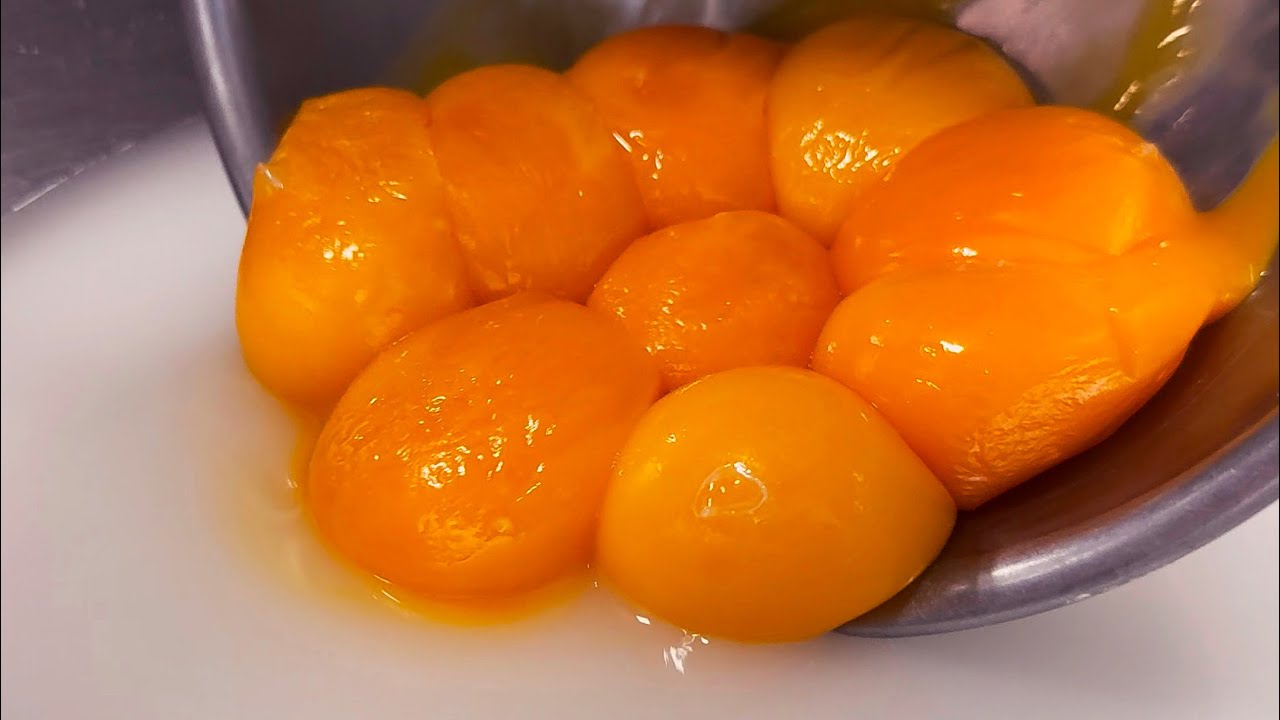 幻のスイーツ三不粘（サンプーチャン）  “Chinese fantastic sweet”, no sticking teeth, plates, and chopsticks.